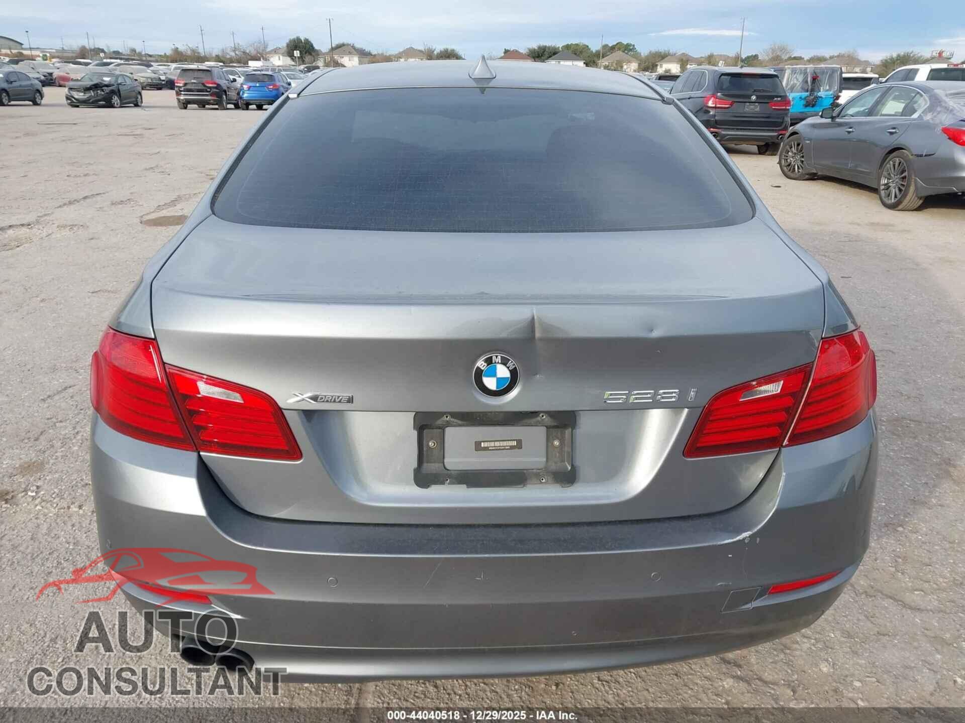 BMW 528I 2014 - WBA5A7C51ED612840