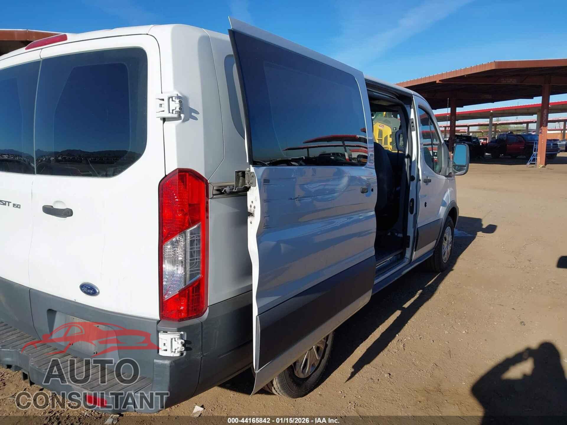 FORD TRANSIT-150 2015 - 1FTNE1YM3FKA14153