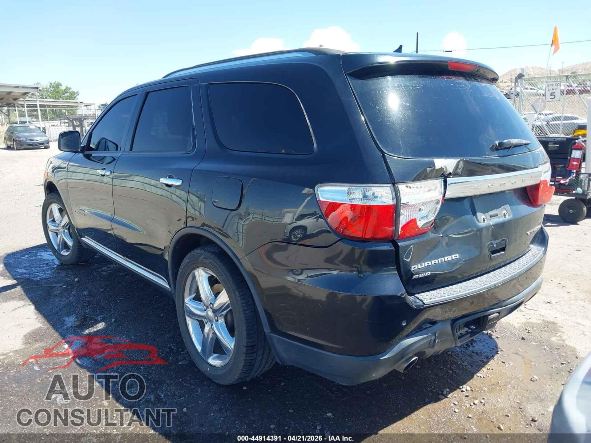 DODGE DURANGO 2013 - 1C4SDJET2DC688416