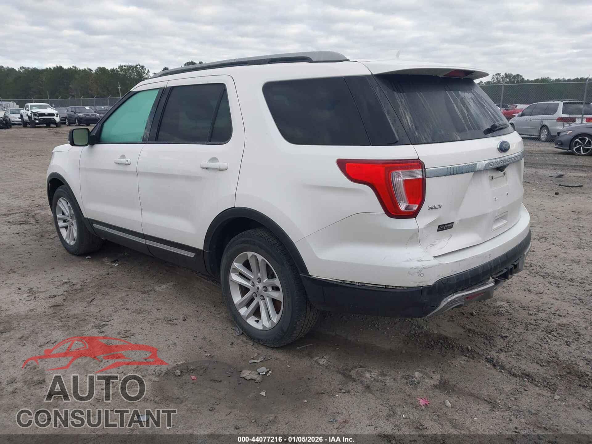 FORD EXPLORER 2017 - 1FM5K7D87HGA45752