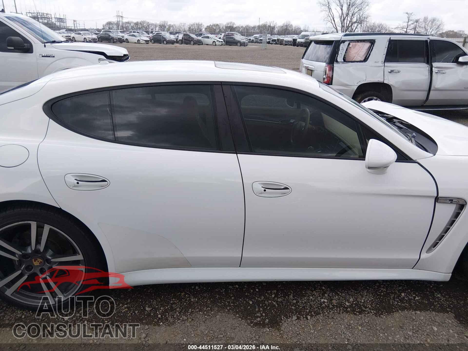 PORSCHE PANAMERA 2013 - WP0AA2A72DL017475