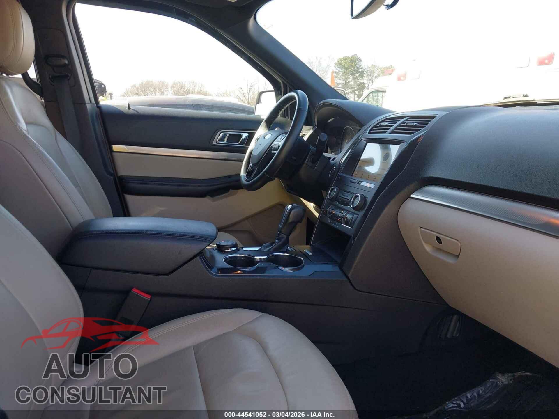 FORD EXPLORER 2018 - 1FM5K8D84JGB14523