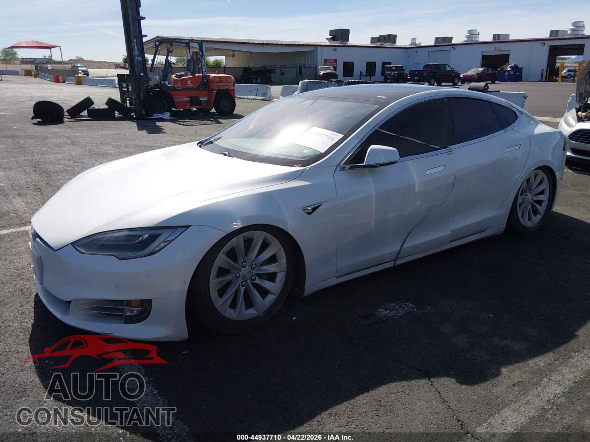 TESLA MODEL S 2020 - 5YJSA1E29LF363750