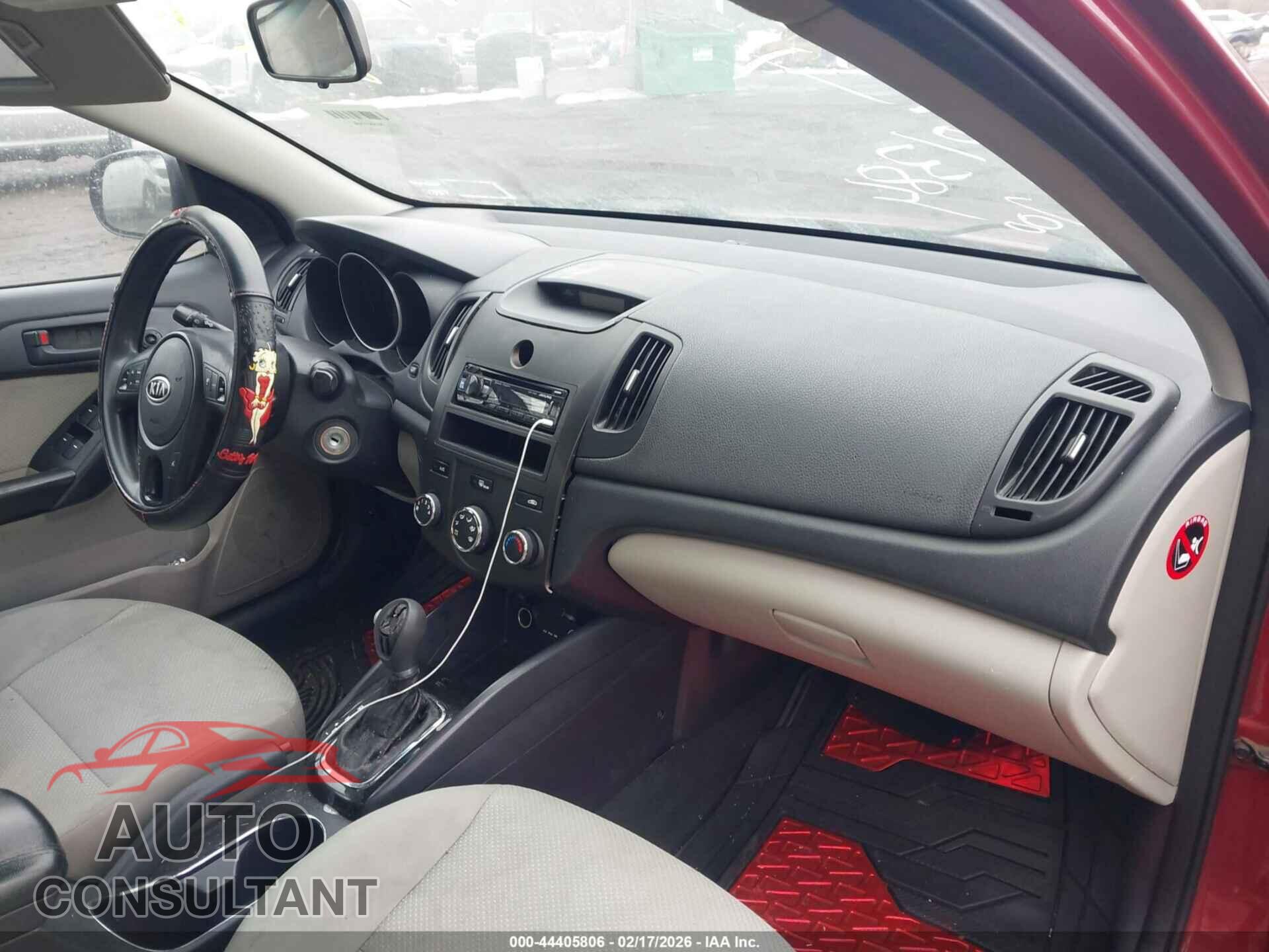 KIA FORTE 2012 - KNAFU4A22C5580281