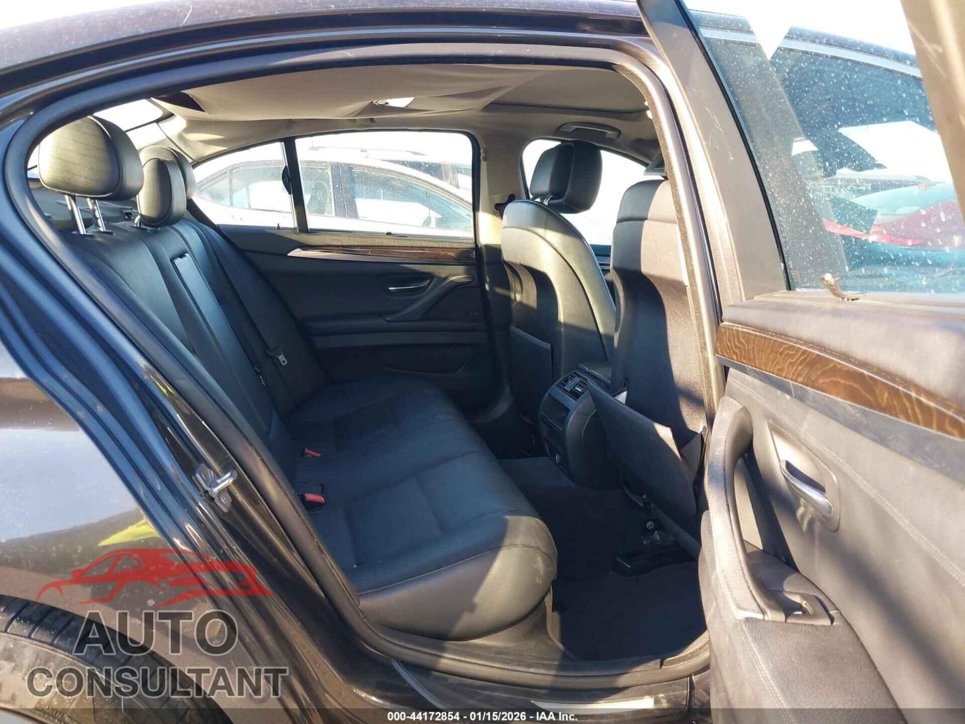 BMW 528I 2011 - WBAFR1C5XBC737508