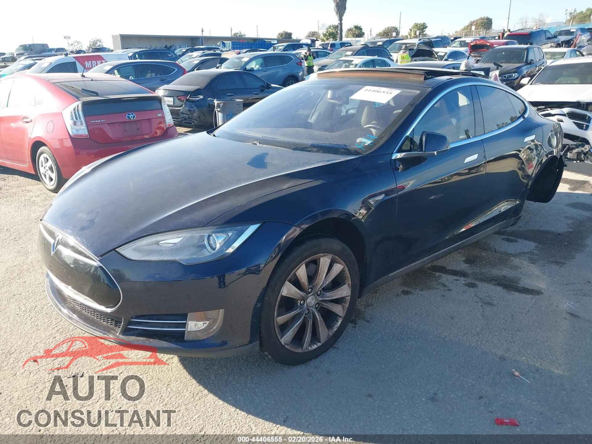 TESLA MODEL S 2014 - 5YJSA1S15EFP28925