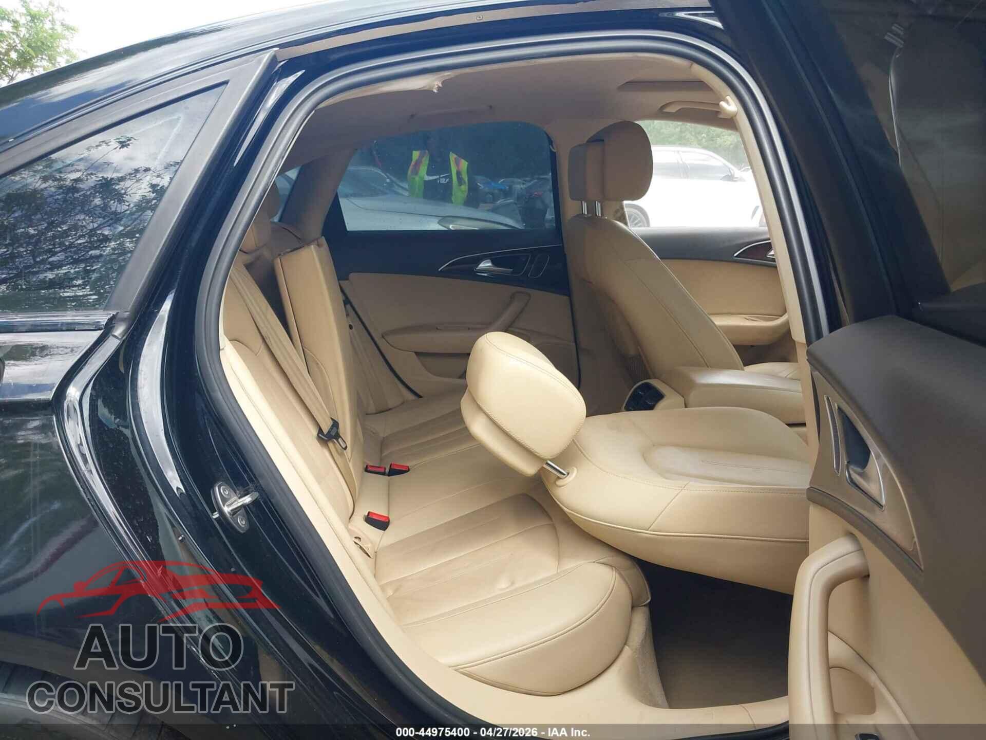 AUDI A6 2013 - WAUDFAFC6DN105607