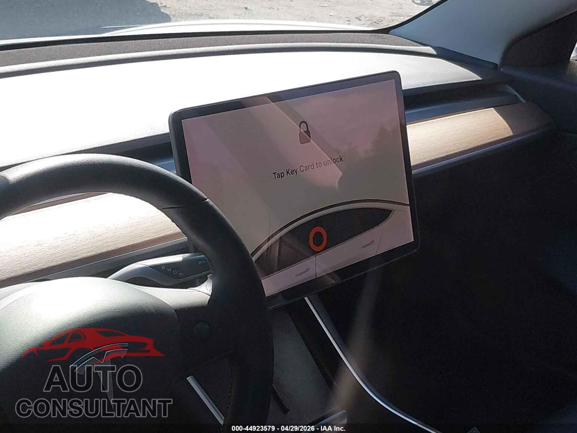 TESLA MODEL 3 2019 - 5YJ3E1EA2KF441543