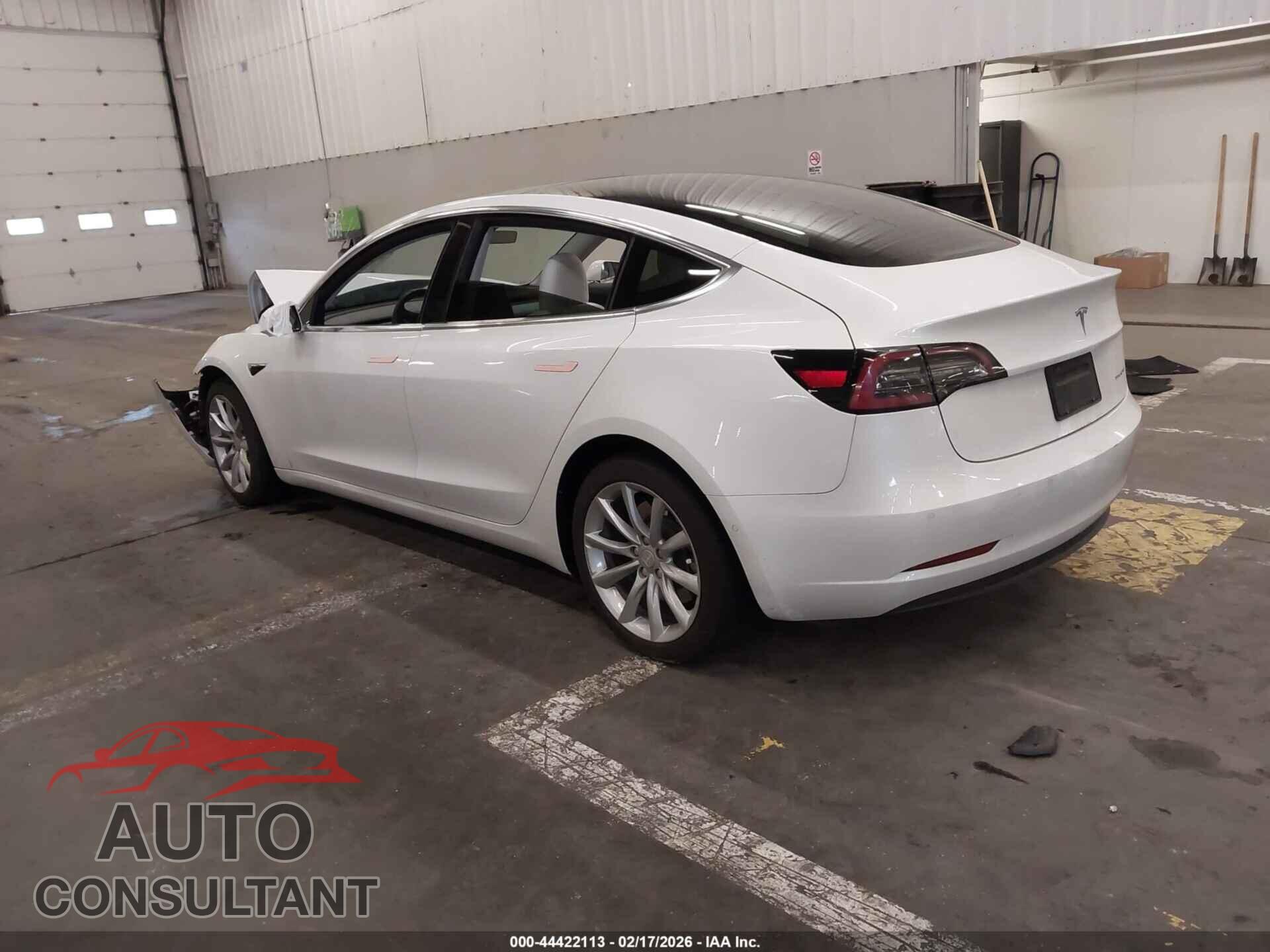 TESLA MODEL 3 2019 - 5YJ3E1EB8KF421600