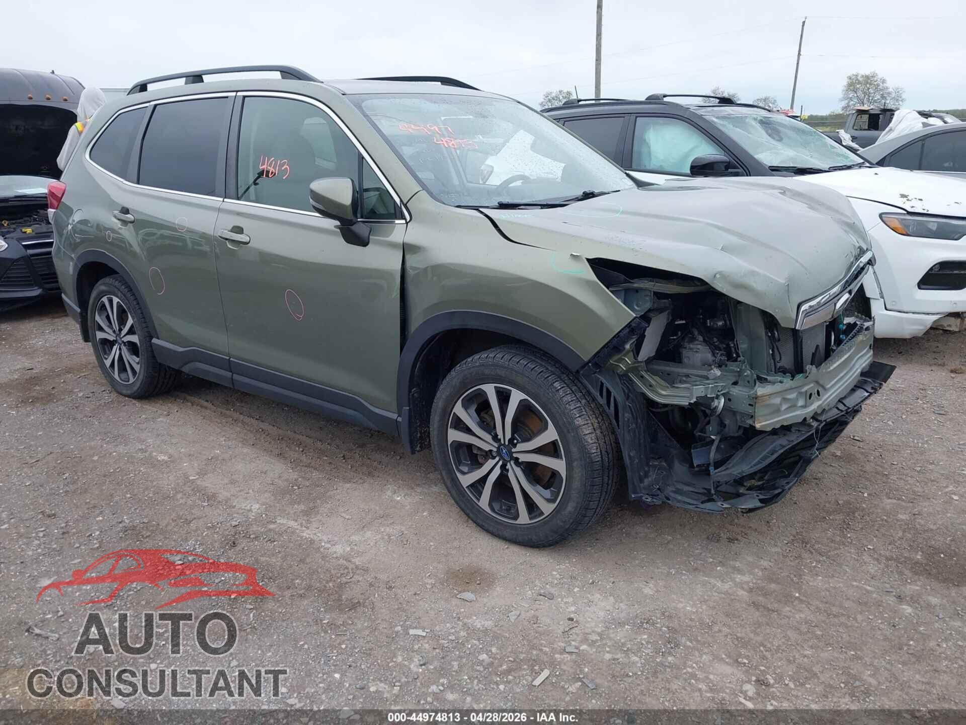 SUBARU FORESTER 2019 - JF2SKAUC1KH542131