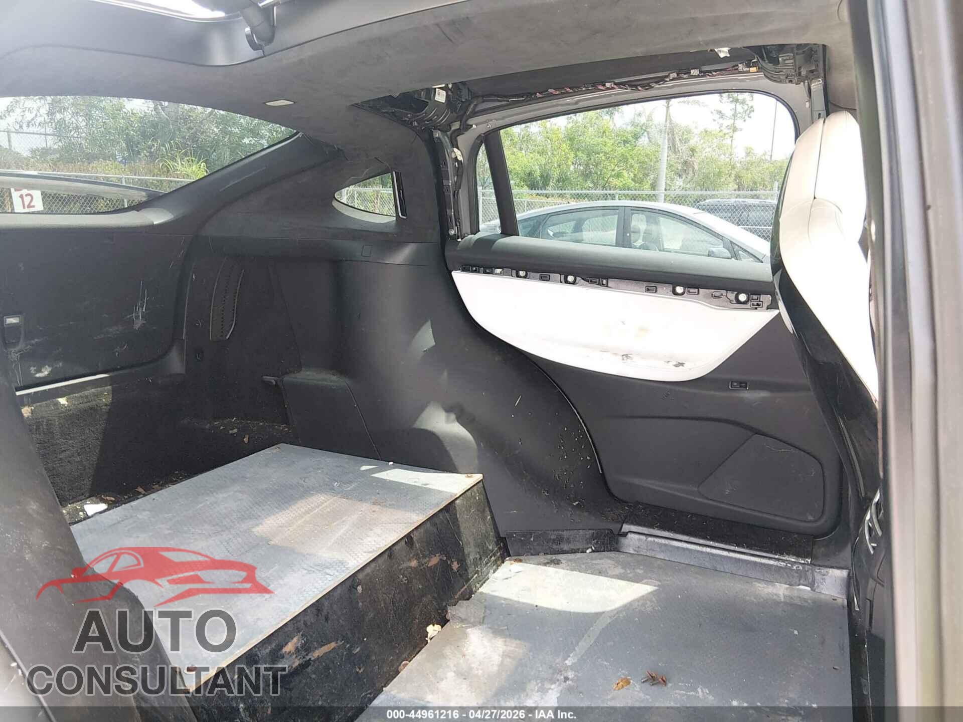 TESLA MODEL X 2017 - 5YJXCBE21HF039270