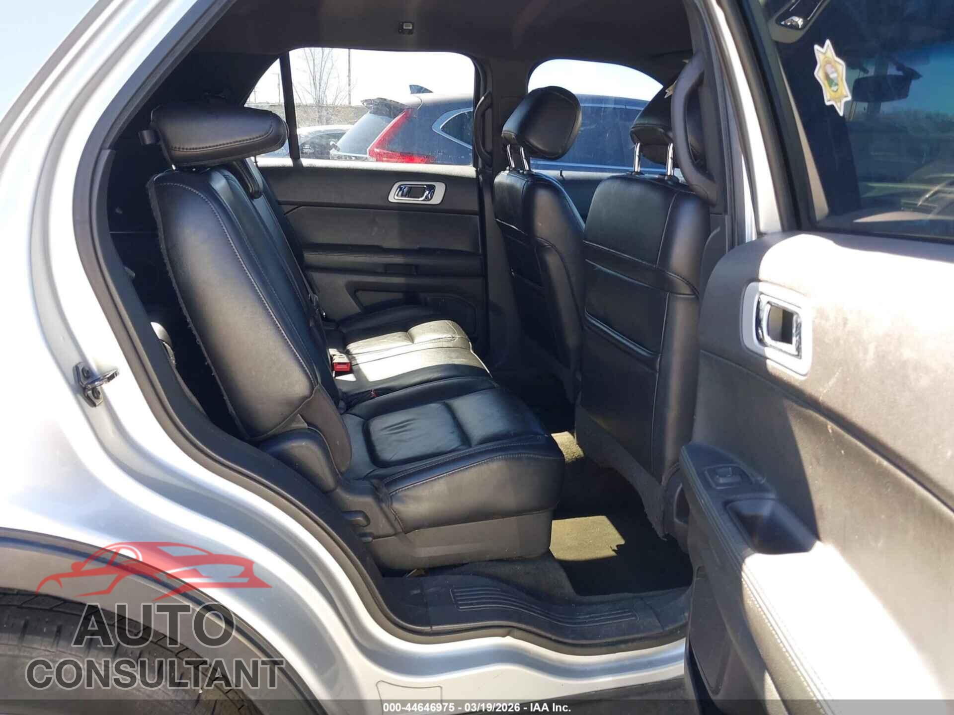 FORD EXPLORER 2011 - 1FMHK8D89BGA20040