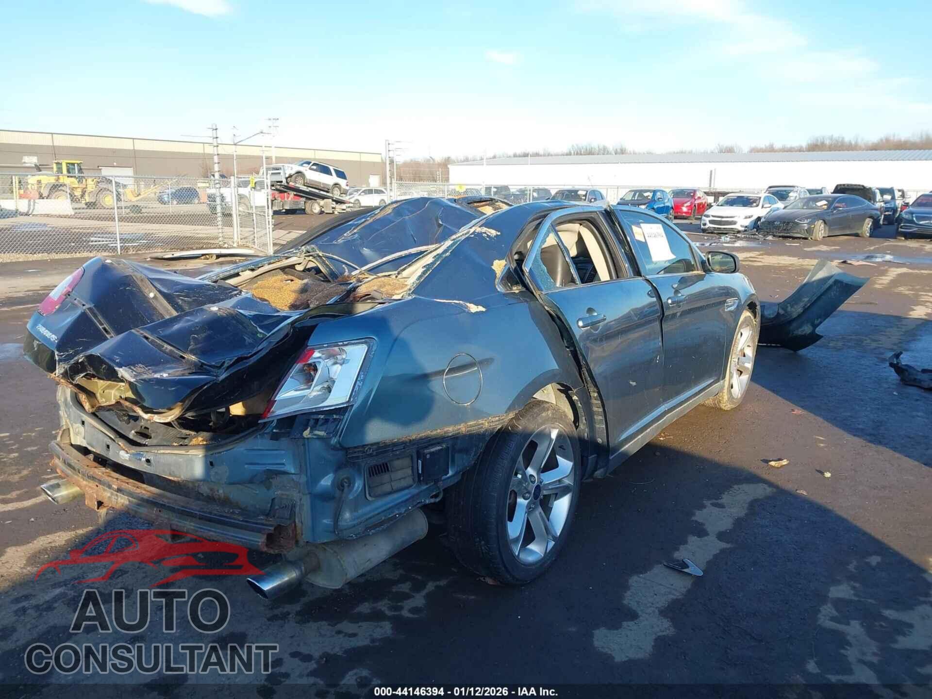 FORD TAURUS 2010 - 1FAHP2KTXAG134918