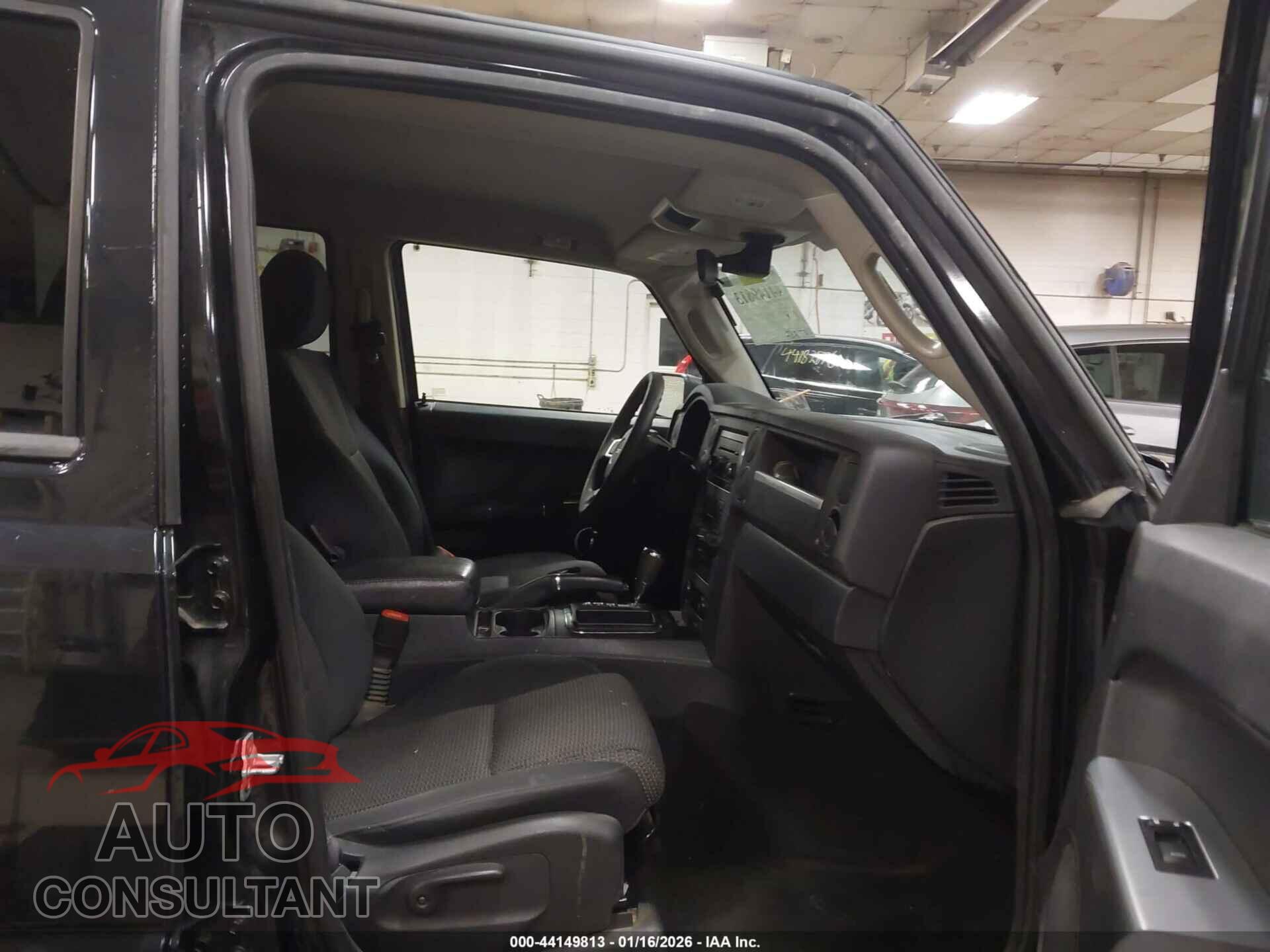JEEP COMMANDER 2010 - 1J4RG4GK8AC128966
