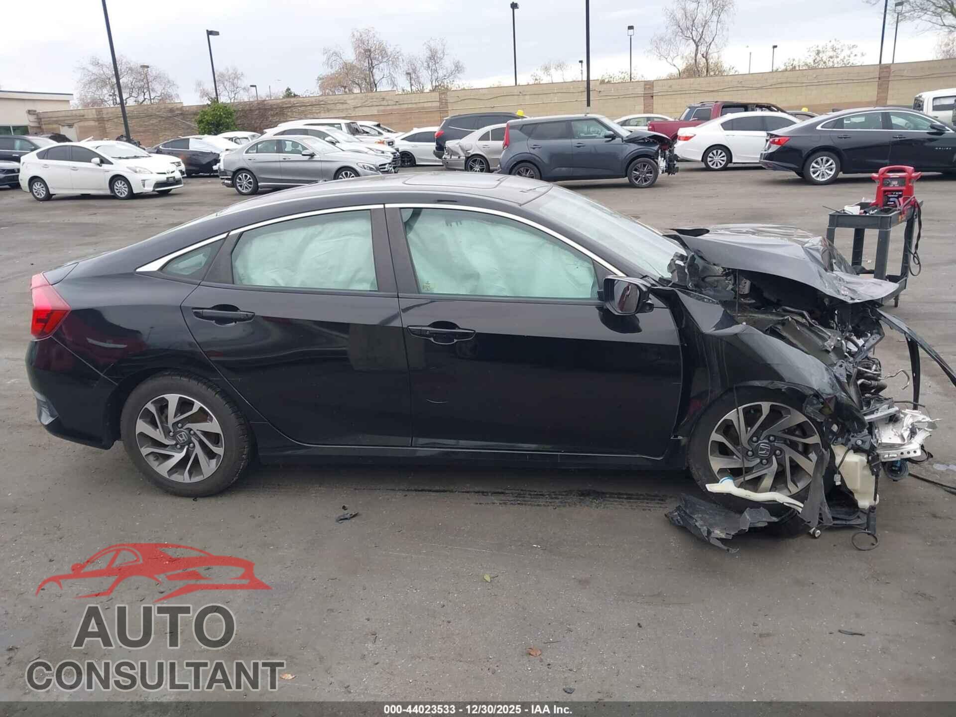 HONDA CIVIC 2016 - 2HGFC2F70GH539209