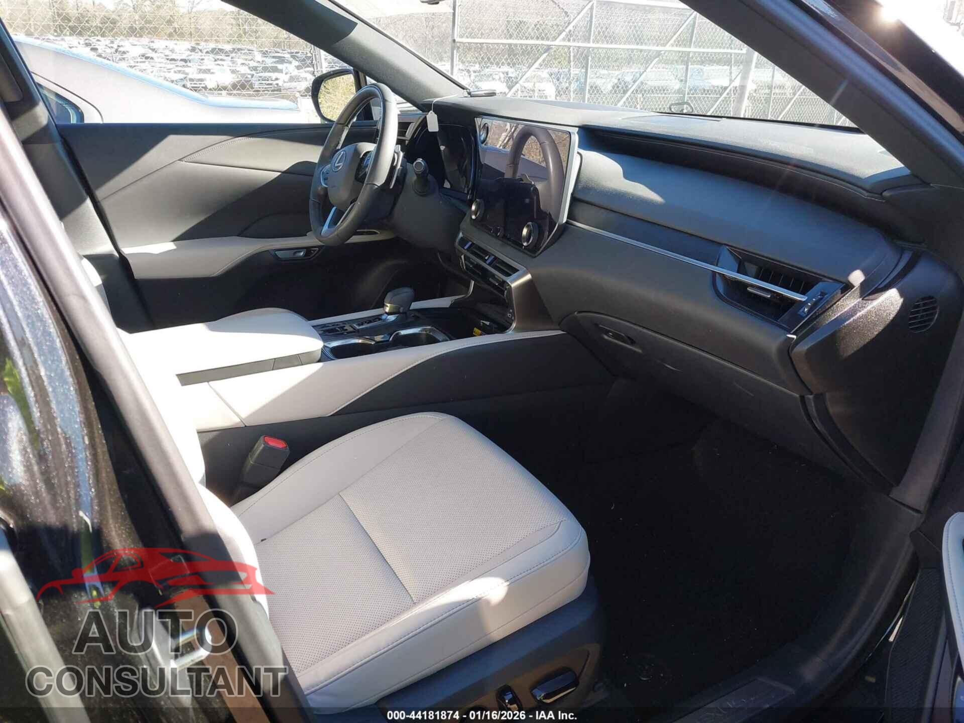 LEXUS RX 350H 2023 - 2T2BBMCA2PC010460