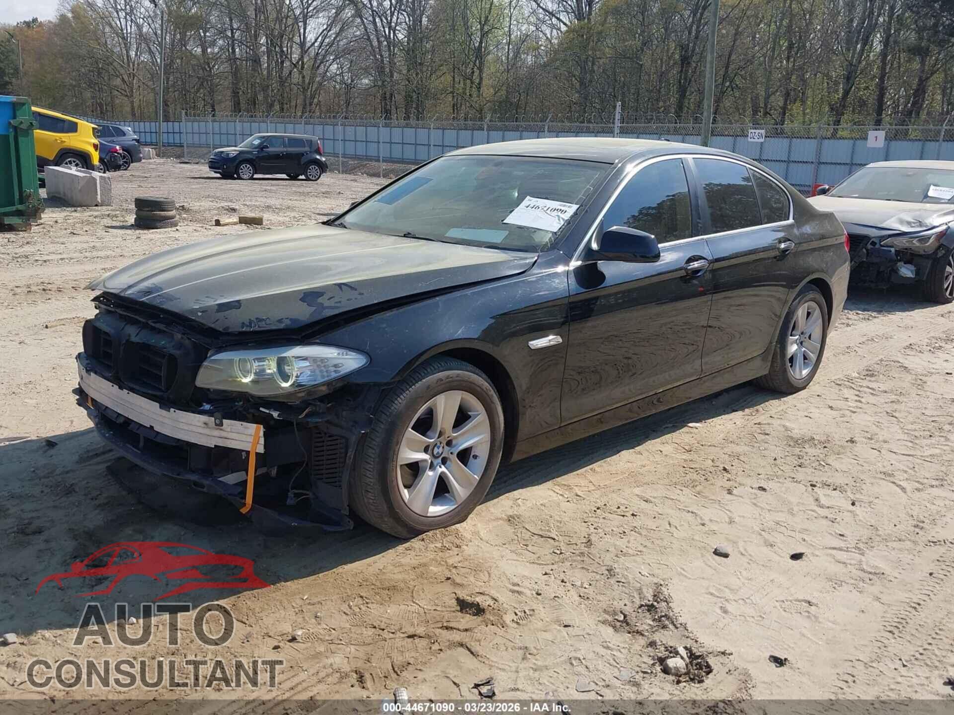 BMW 528I 2012 - WBAXG5C59CDX05582