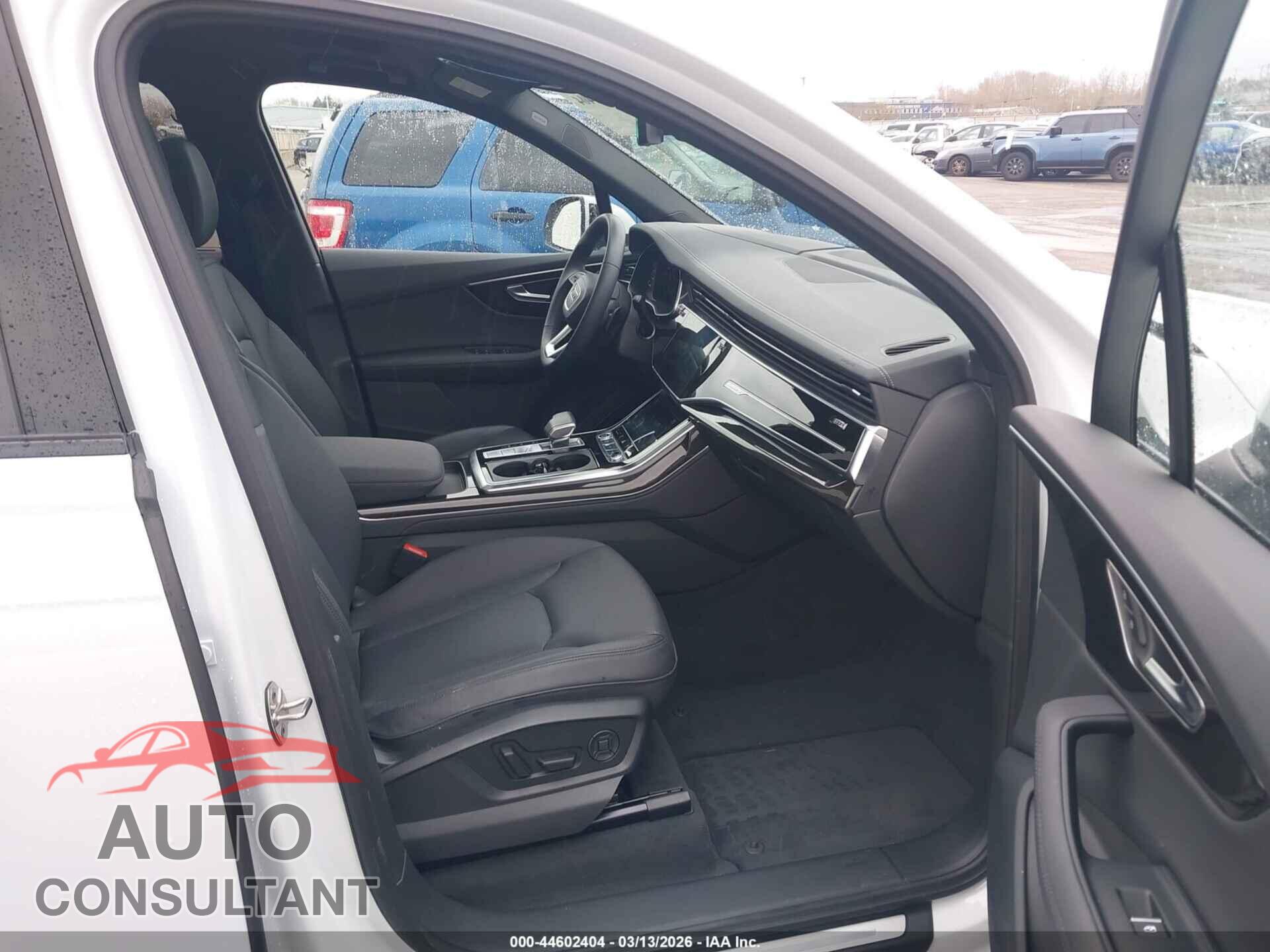 AUDI Q7 2024 - WA1VXBF71RD008366