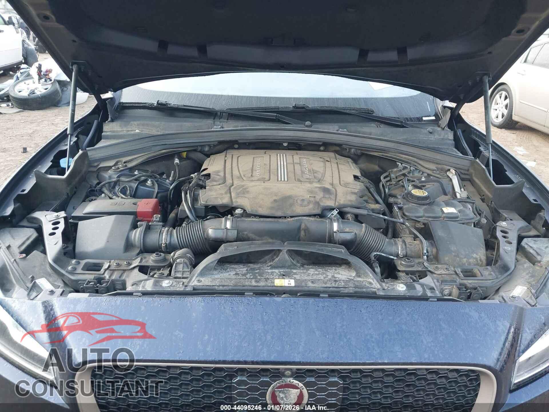JAGUAR F-PACE 2018 - SADCM2FV7JA246396
