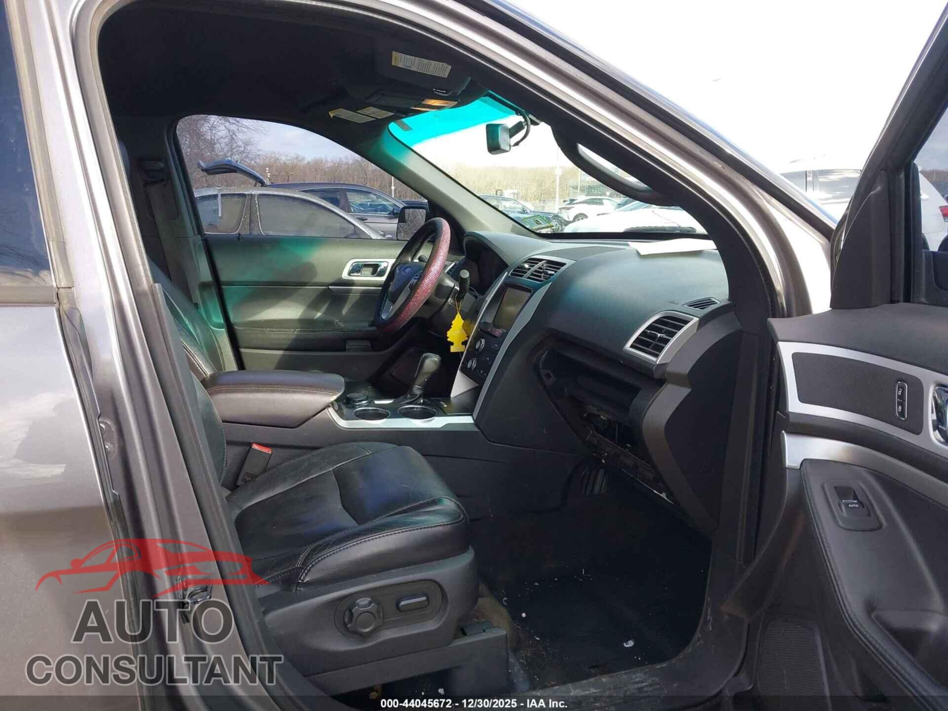 FORD EXPLORER 2013 - 1FM5K8D89DGC30272