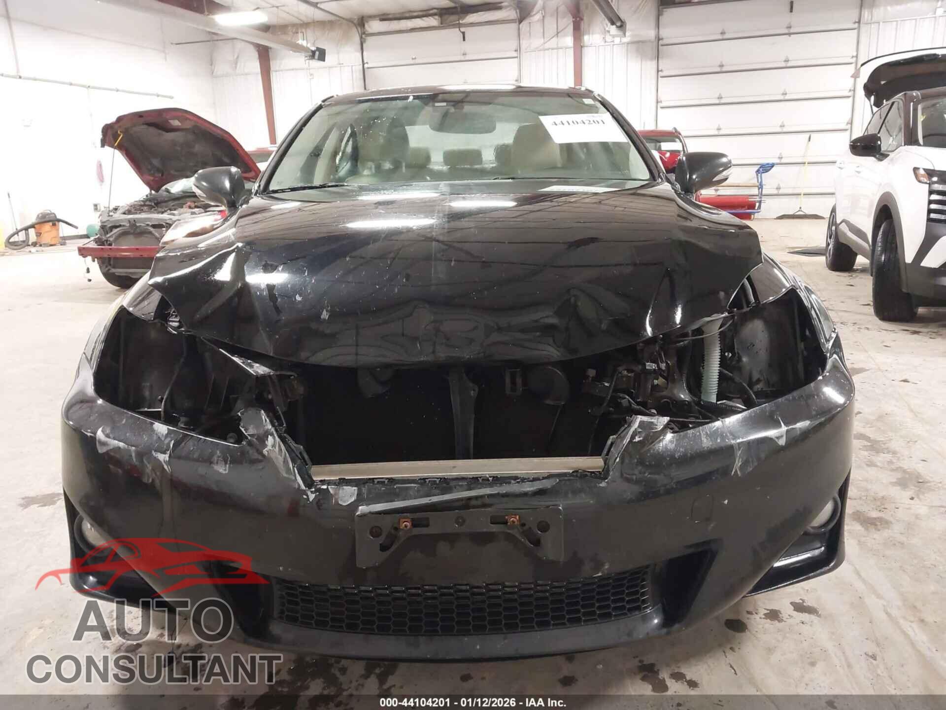 LEXUS IS 250 2011 - JTHCF5C29B2035339
