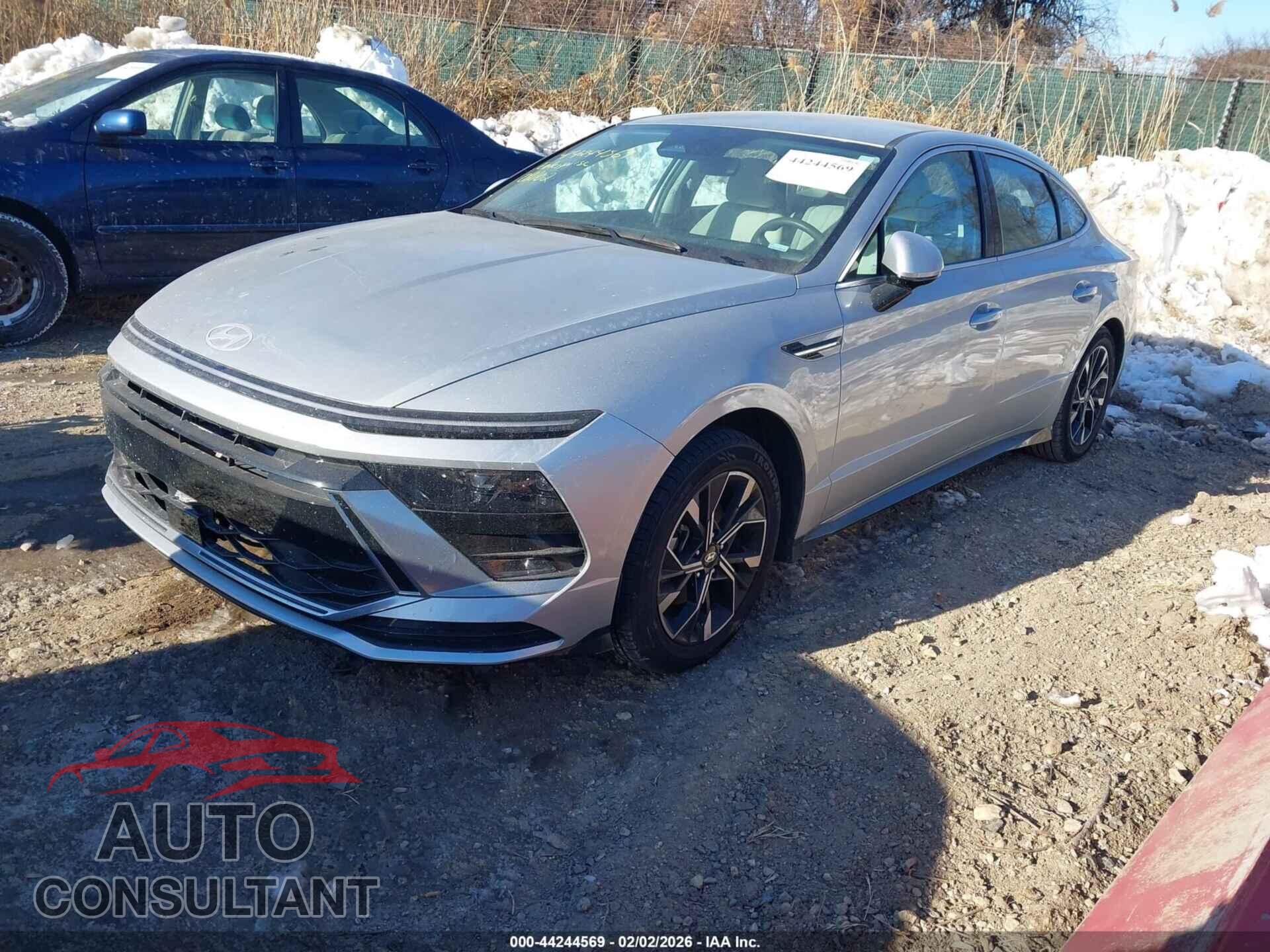 HYUNDAI SONATA 2024 - KMHL64JA2RA377765