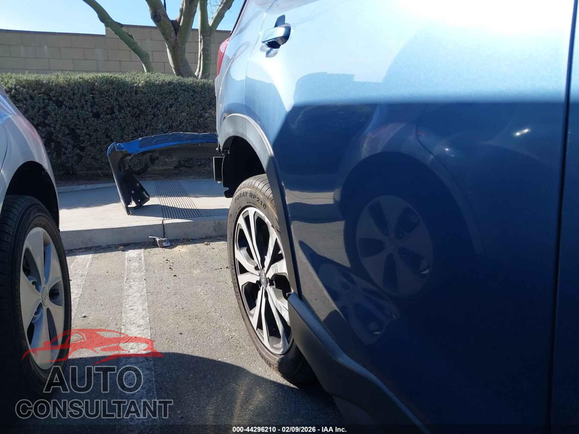 SUBARU FORESTER 2019 - JF2SKAUC1KH498065