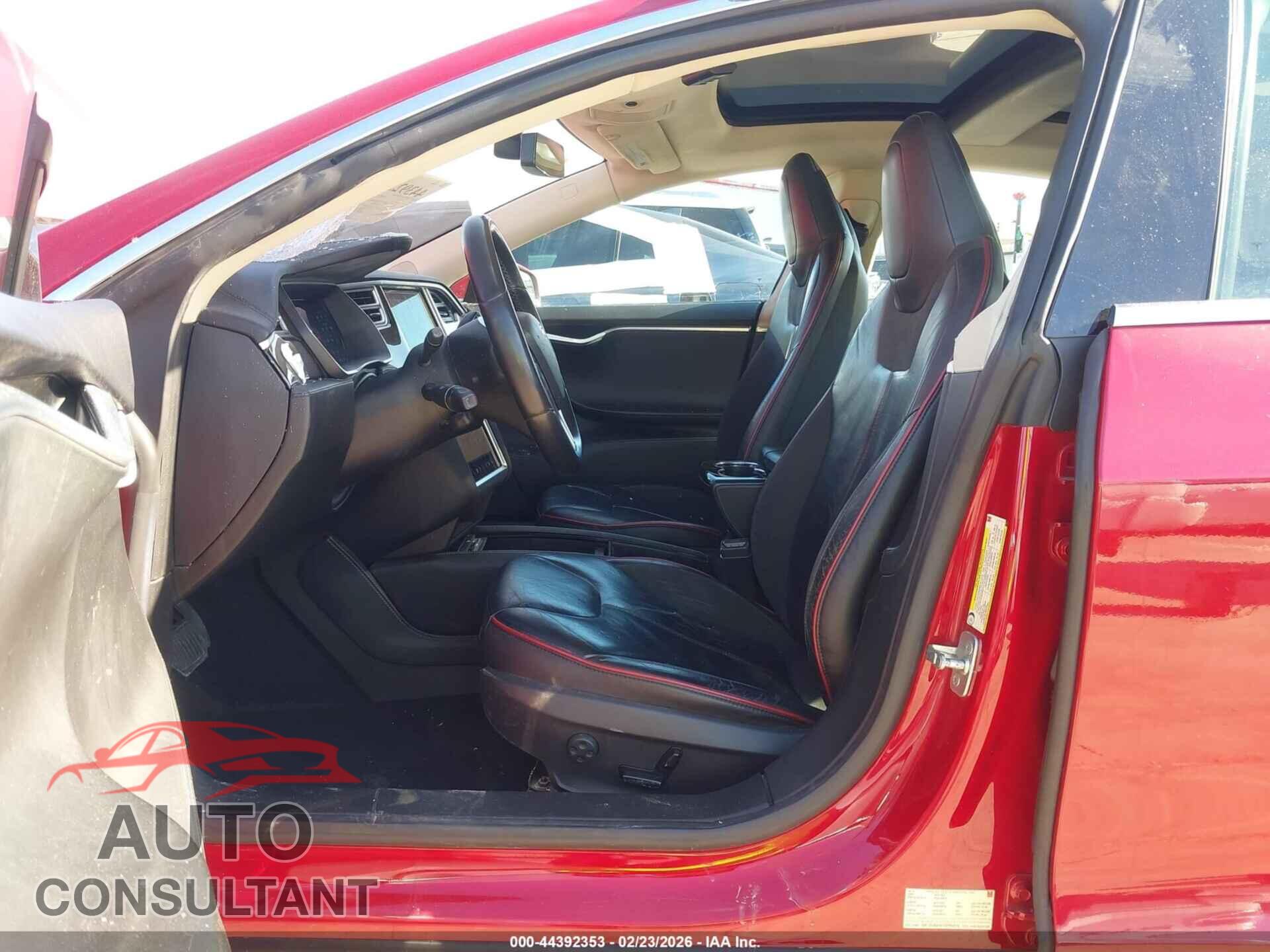 TESLA MODEL S 2014 - 5YJSA1H11EFP44210