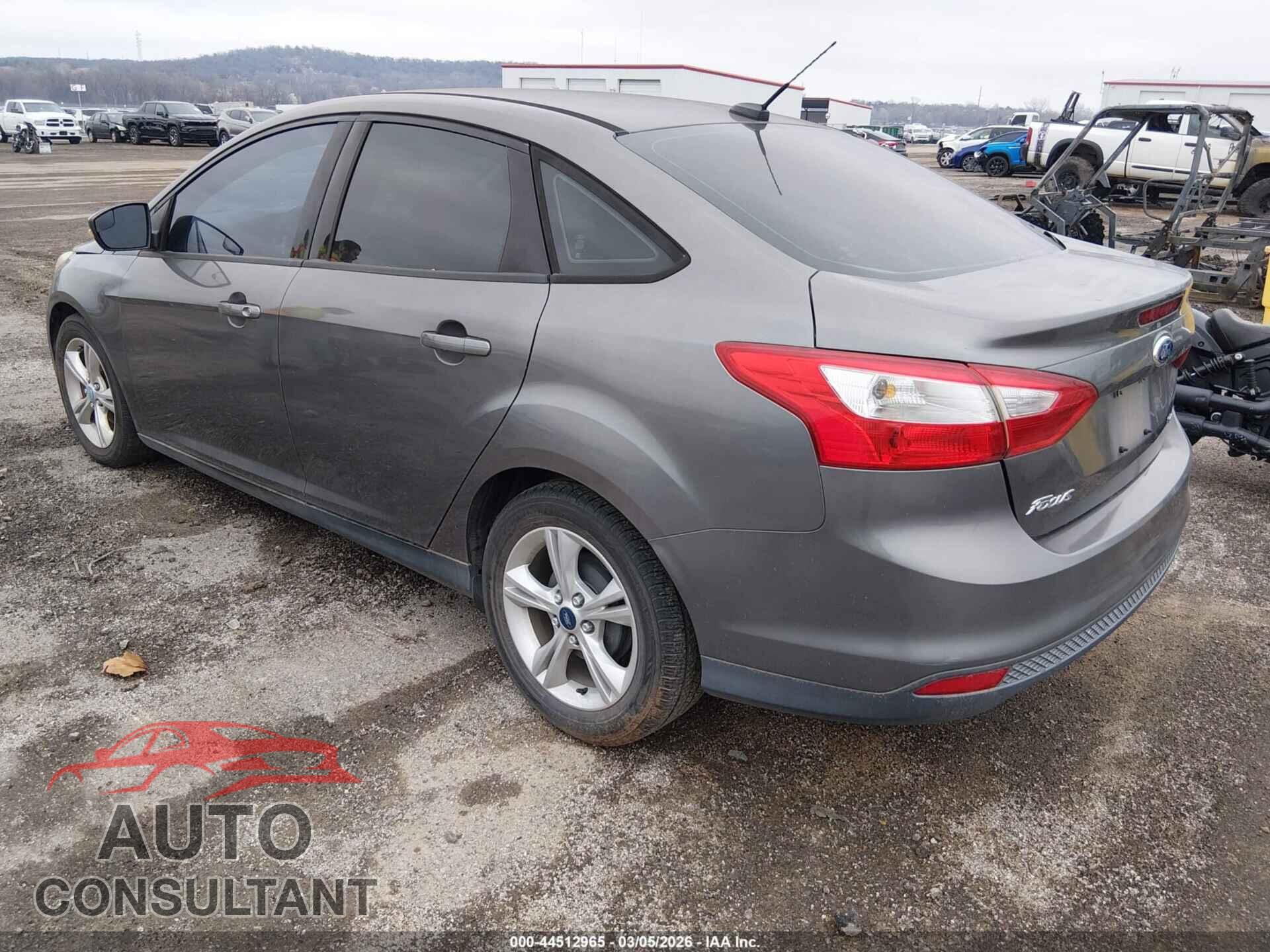 FORD FOCUS 2014 - 1FADP3F25EL118483