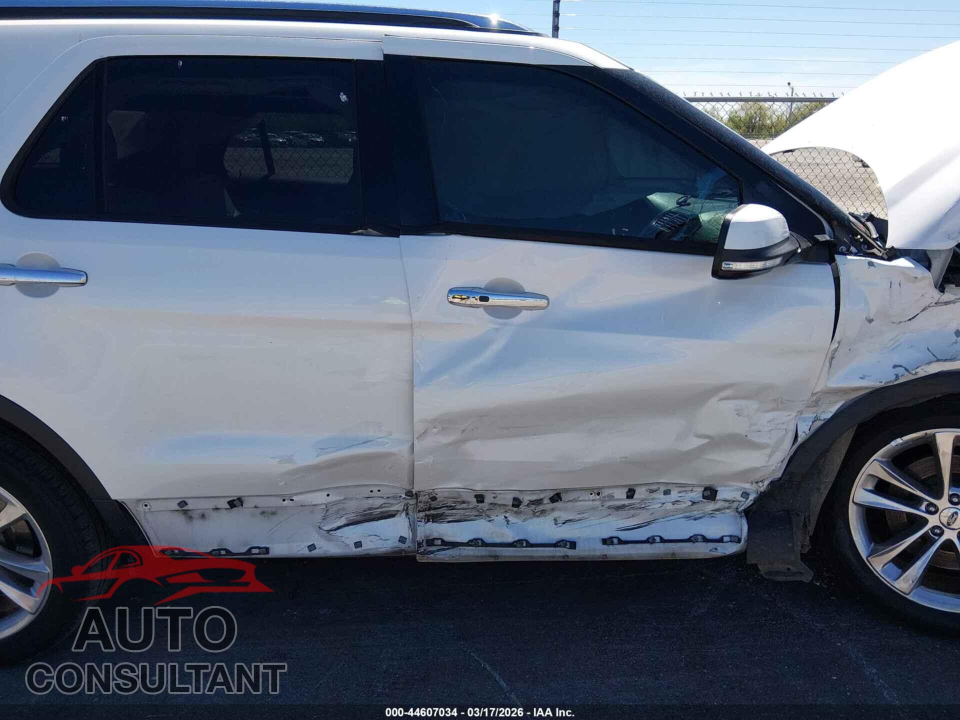 FORD EXPLORER 2018 - 1FM5K7F80JGB63063