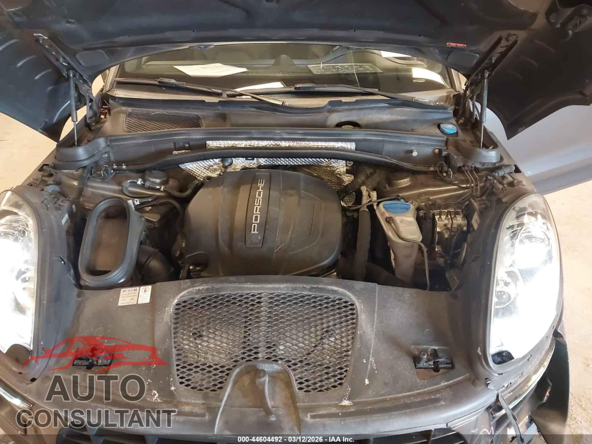 PORSCHE MACAN 2018 - WP1AA2A5XJLB16019