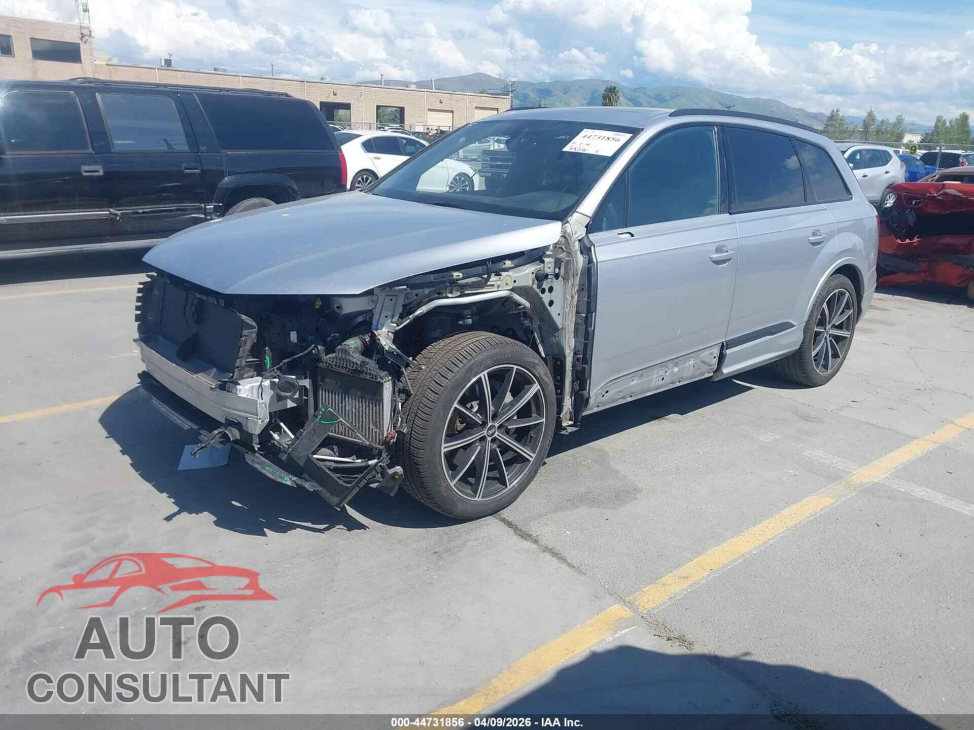 AUDI Q7 2021 - WA1LXAF77MD013629