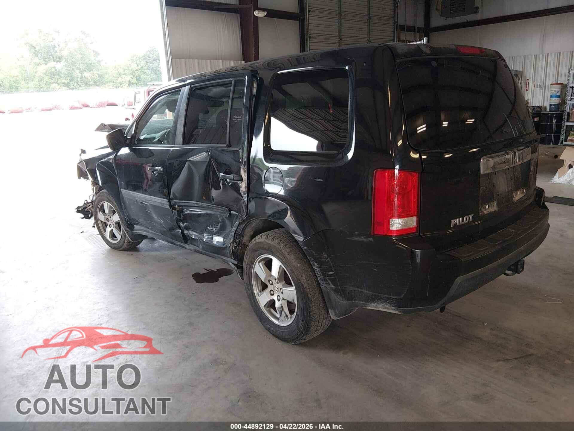 HONDA PILOT 2011 - 5FNYF3H27BB016693
