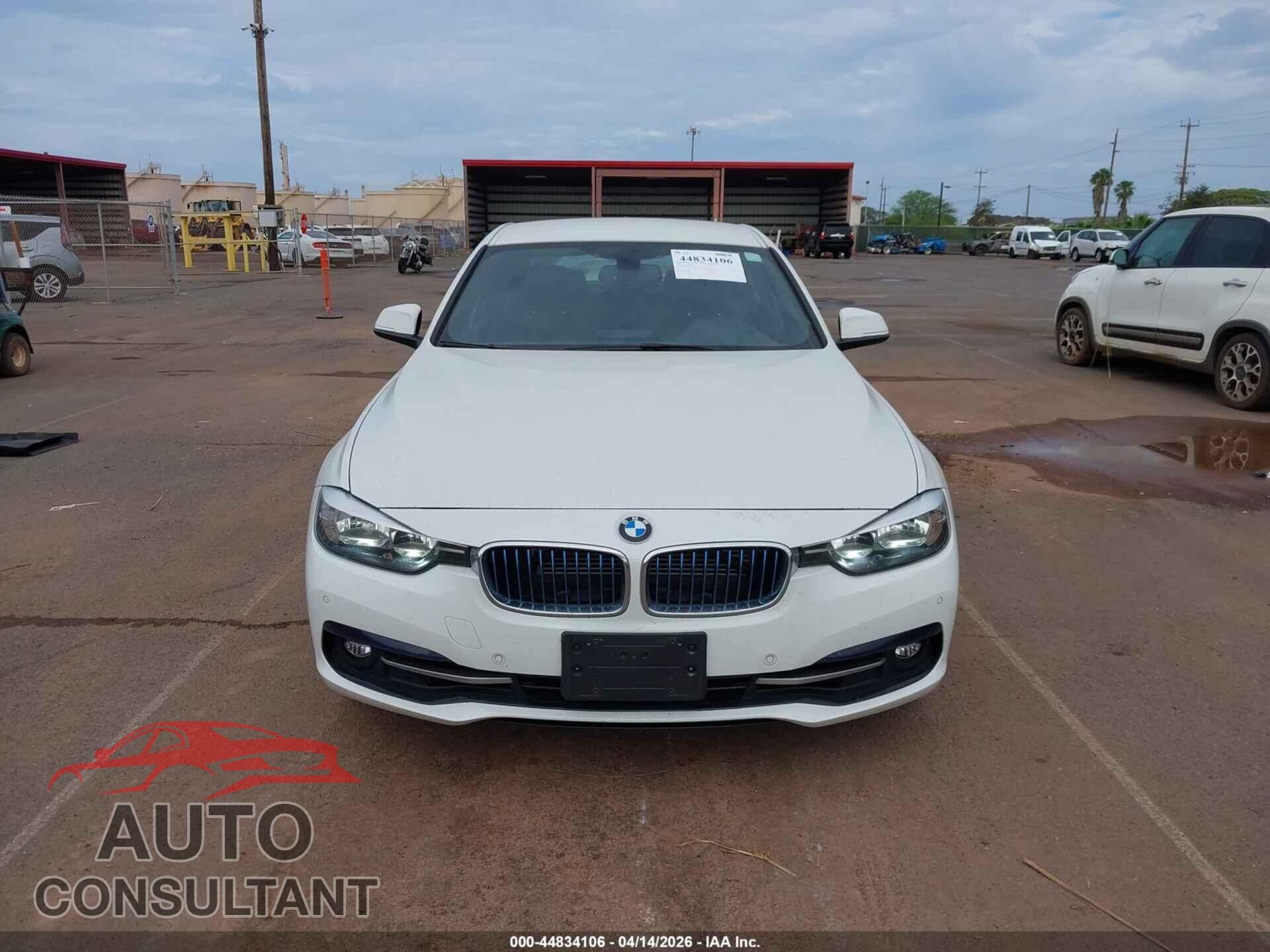 BMW 330E 2017 - WBA8E1C35HA029125