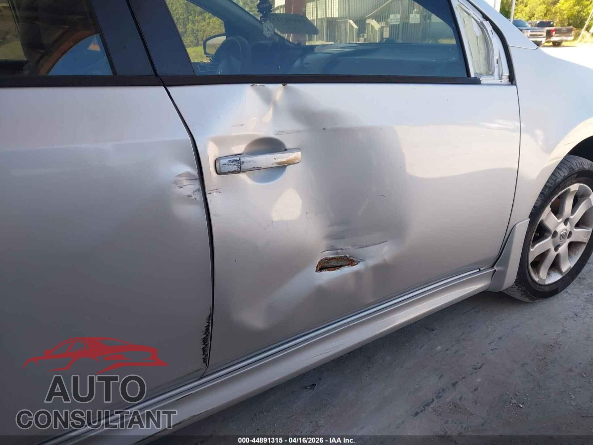 NISSAN SENTRA 2011 - 3N1AB6AP1BL656715