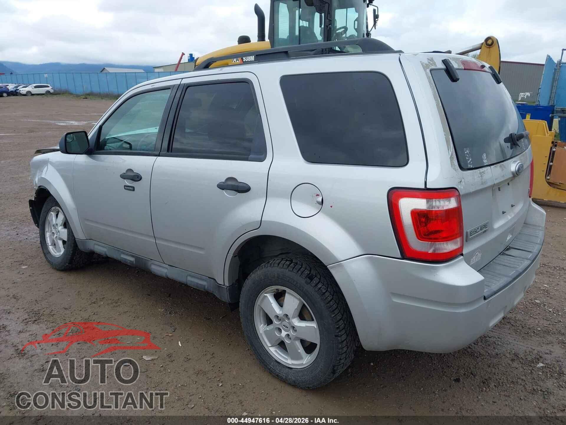FORD ESCAPE 2010 - 1FMCU9DG2AKC96475