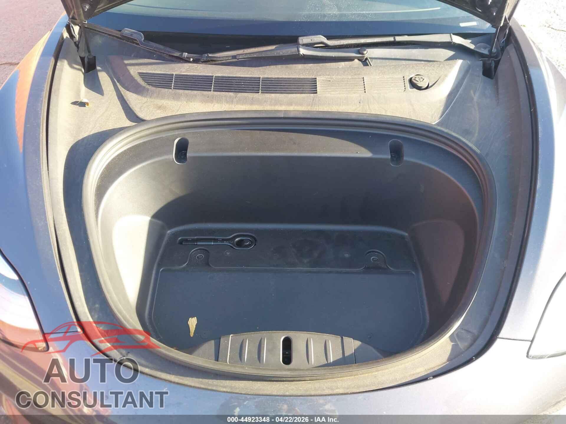 TESLA MODEL 3 2020 - 5YJ3E1EB2LF663980