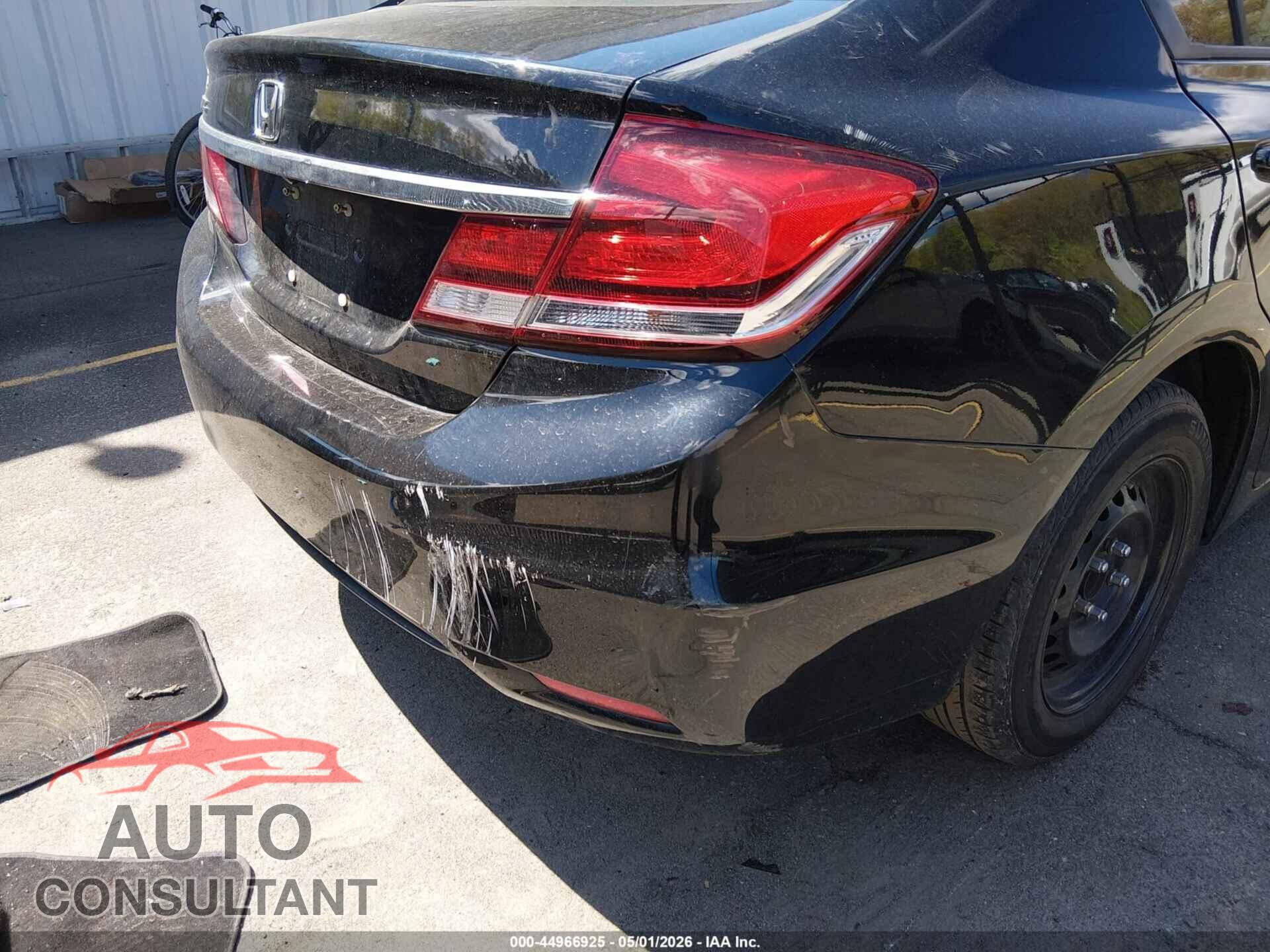 HONDA CIVIC 2015 - 19XFB2F54FE701529
