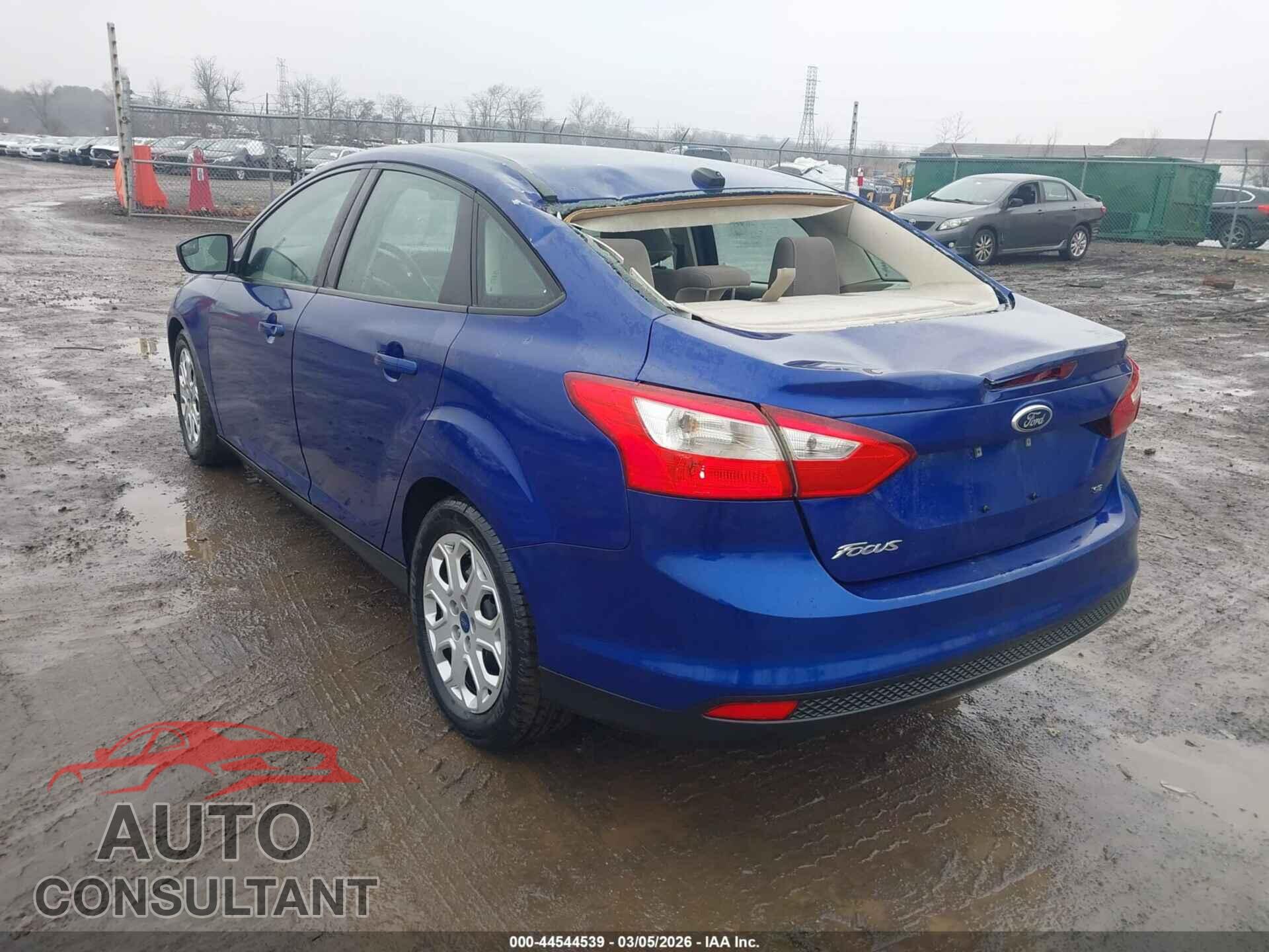 FORD FOCUS 2012 - 1FAHP3F2XCL456492