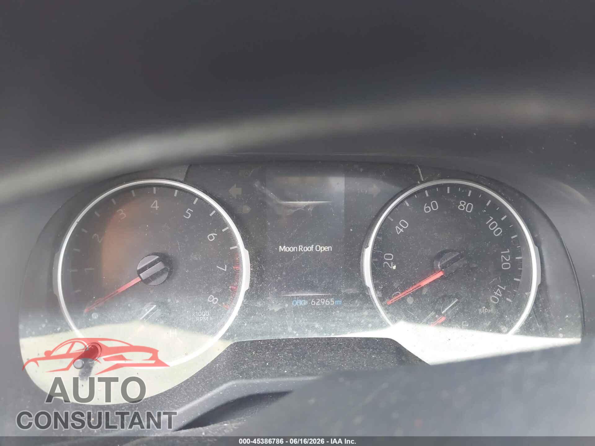 TOYOTA RAV4 2019 - JTMP1RFV5KD016807