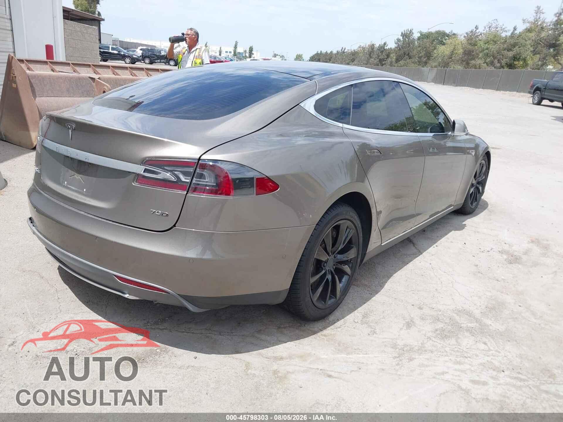 TESLA MODEL S 2015 - 5YJSA1S2XFF089242