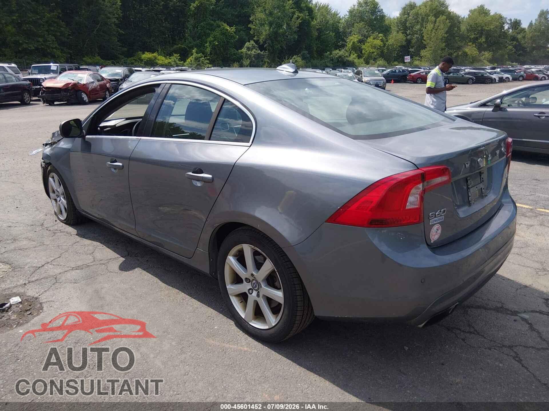 VOLVO S60 2016 - YV126MFK2G2406751