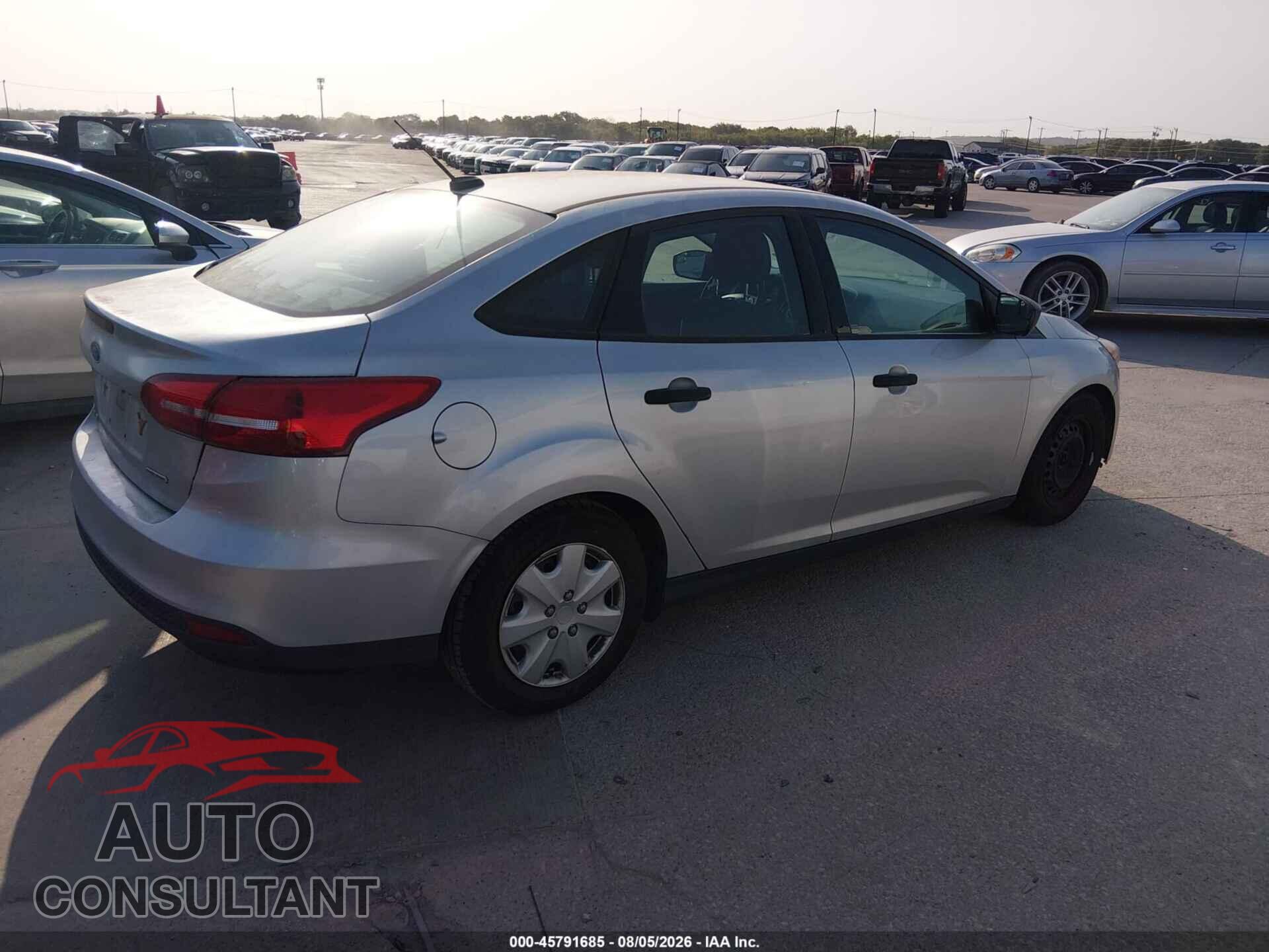 FORD FOCUS 2016 - 1FADP3E24GL396084