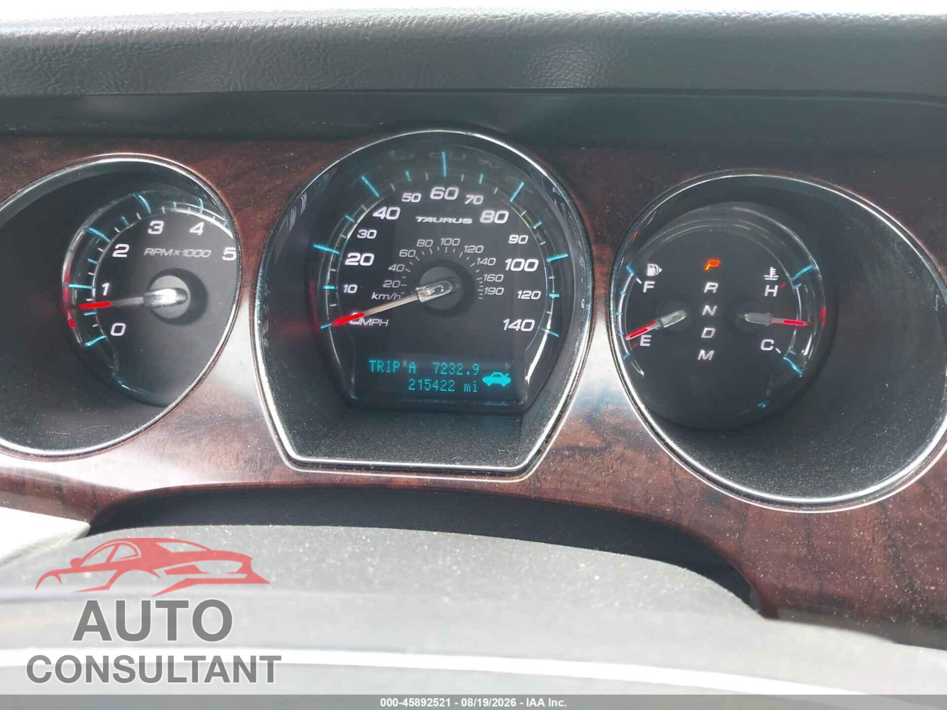 FORD TAURUS 2010 - 1FAHP2FW1AG153233