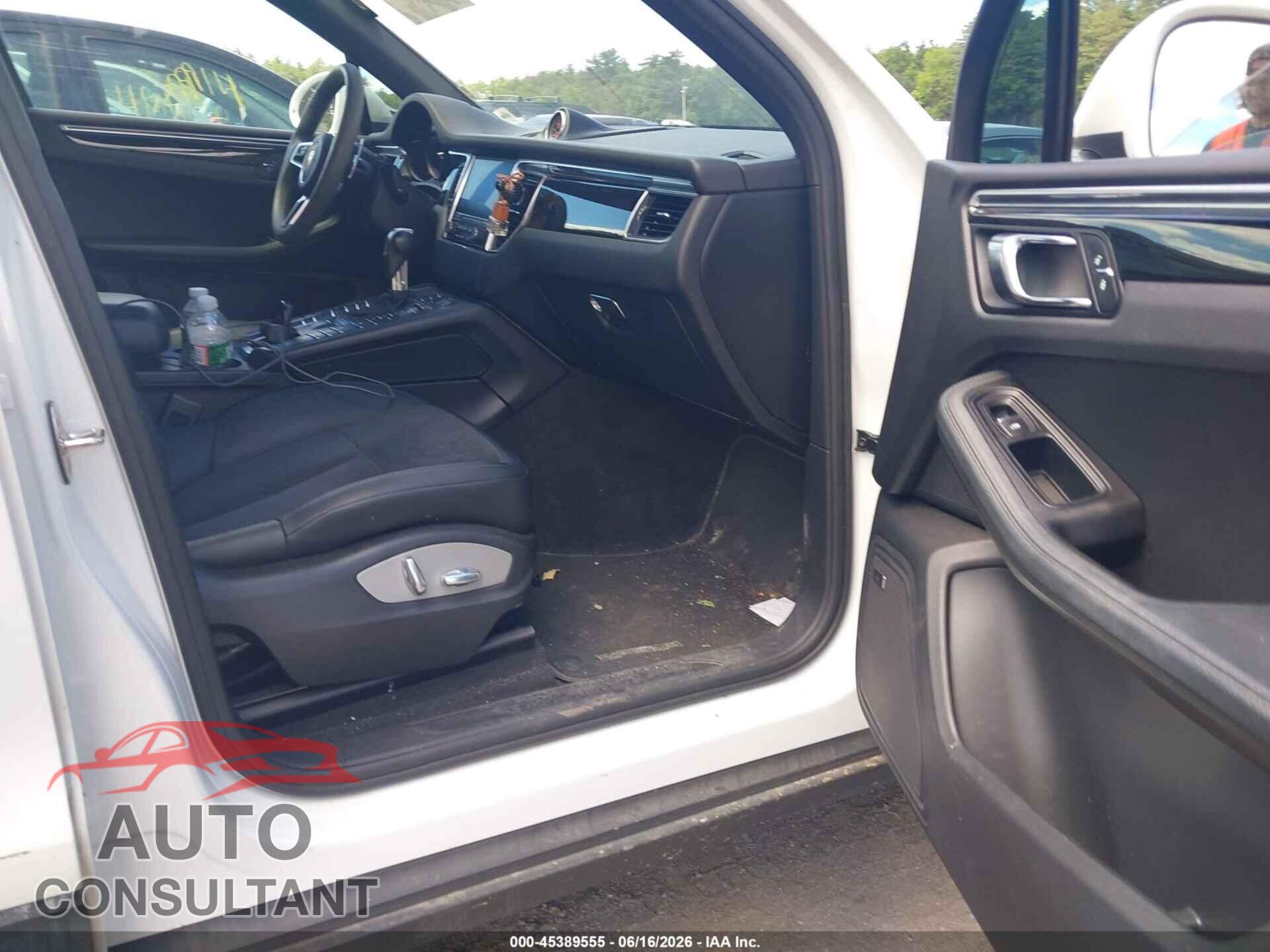 PORSCHE MACAN 2017 - WP1AA2A59HLB04020