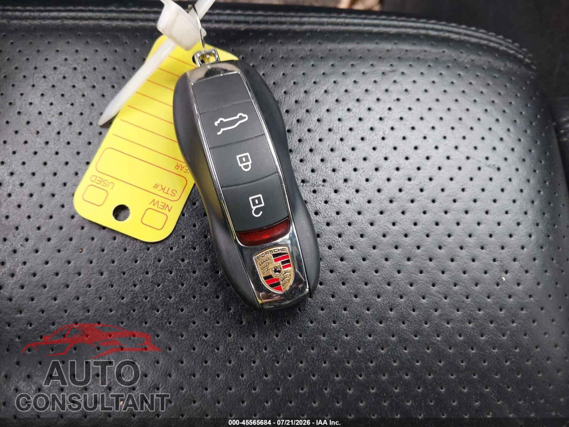 PORSCHE CAYENNE 2012 - WP1AA2A2XCLA01381