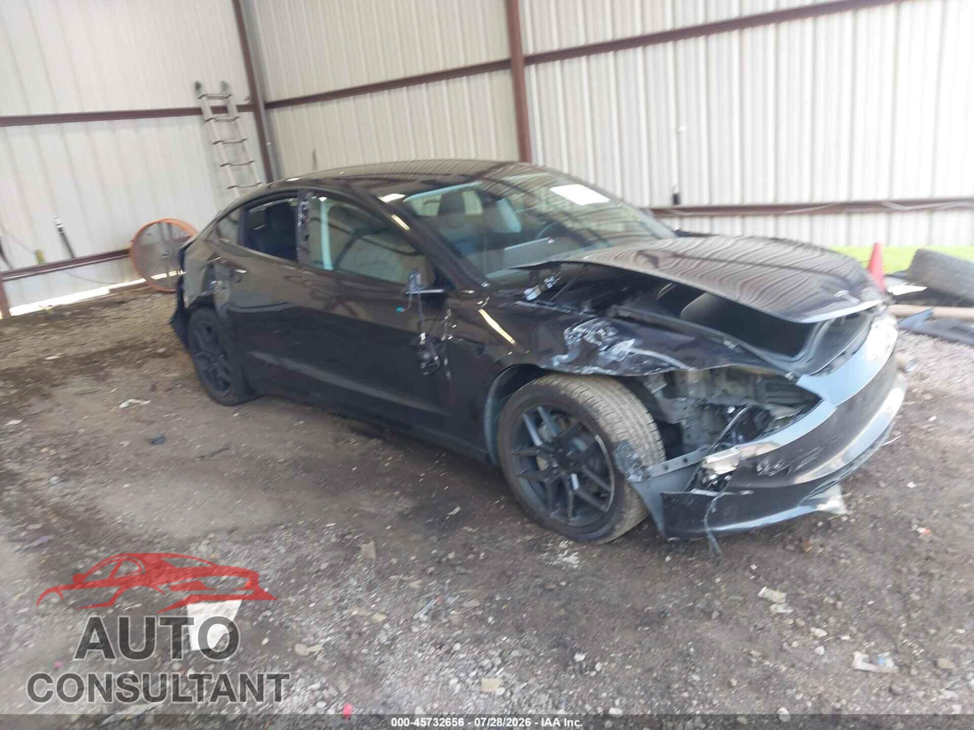 TESLA MODEL 3 2024 - 5YJ3E1EA9RF856417