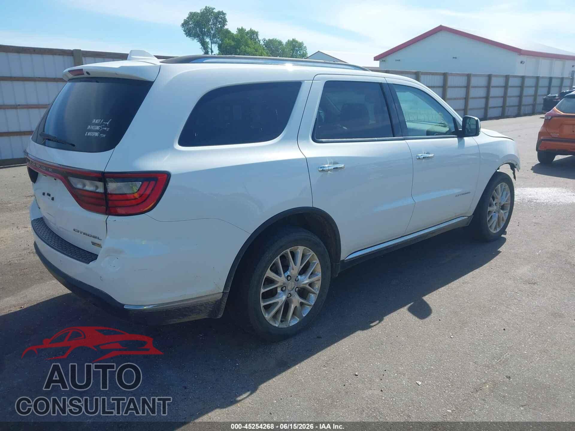 DODGE DURANGO 2015 - 1C4RDJEG1FC896811