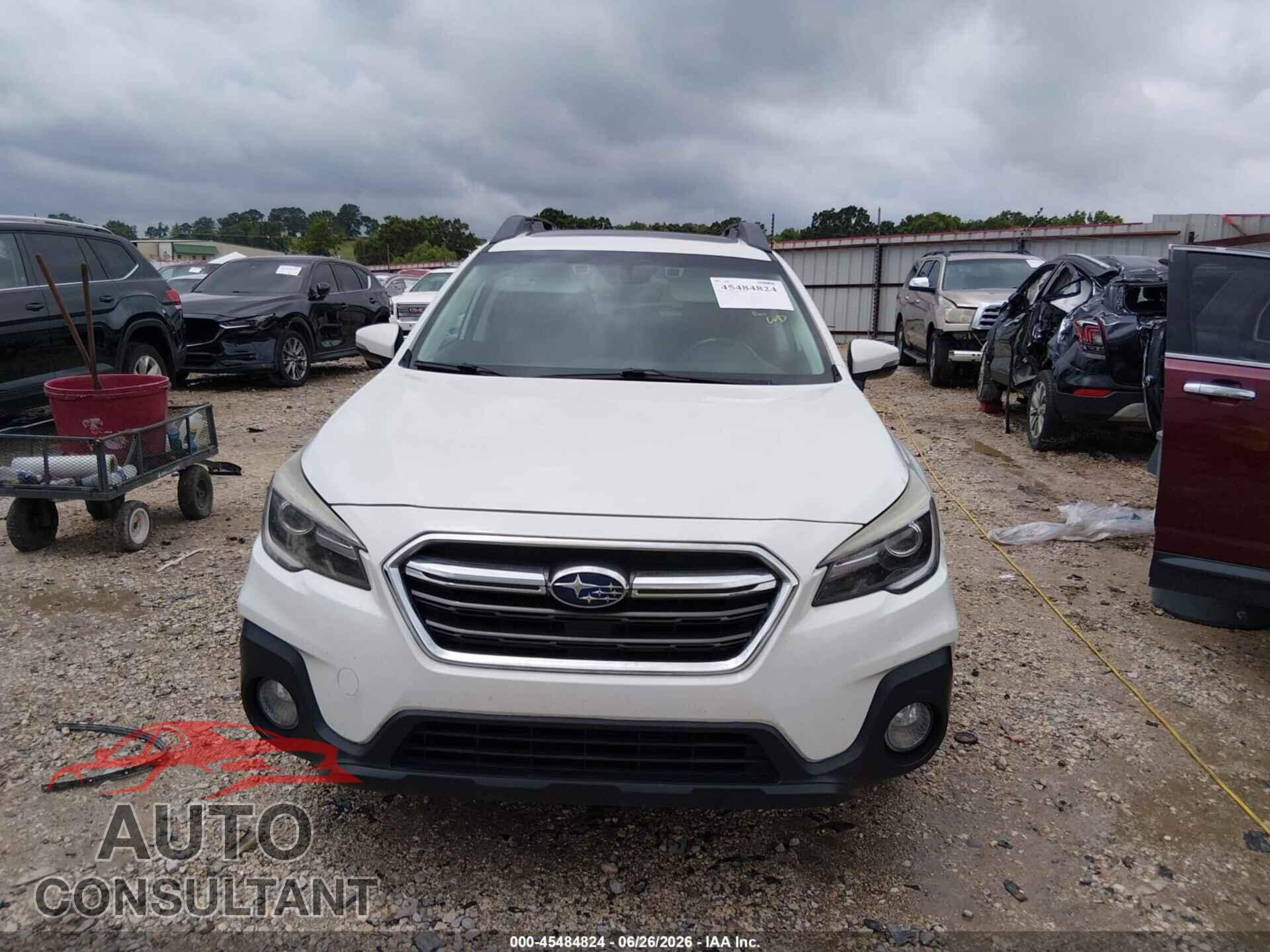 SUBARU OUTBACK 2018 - 4S4BSANC0J3383350