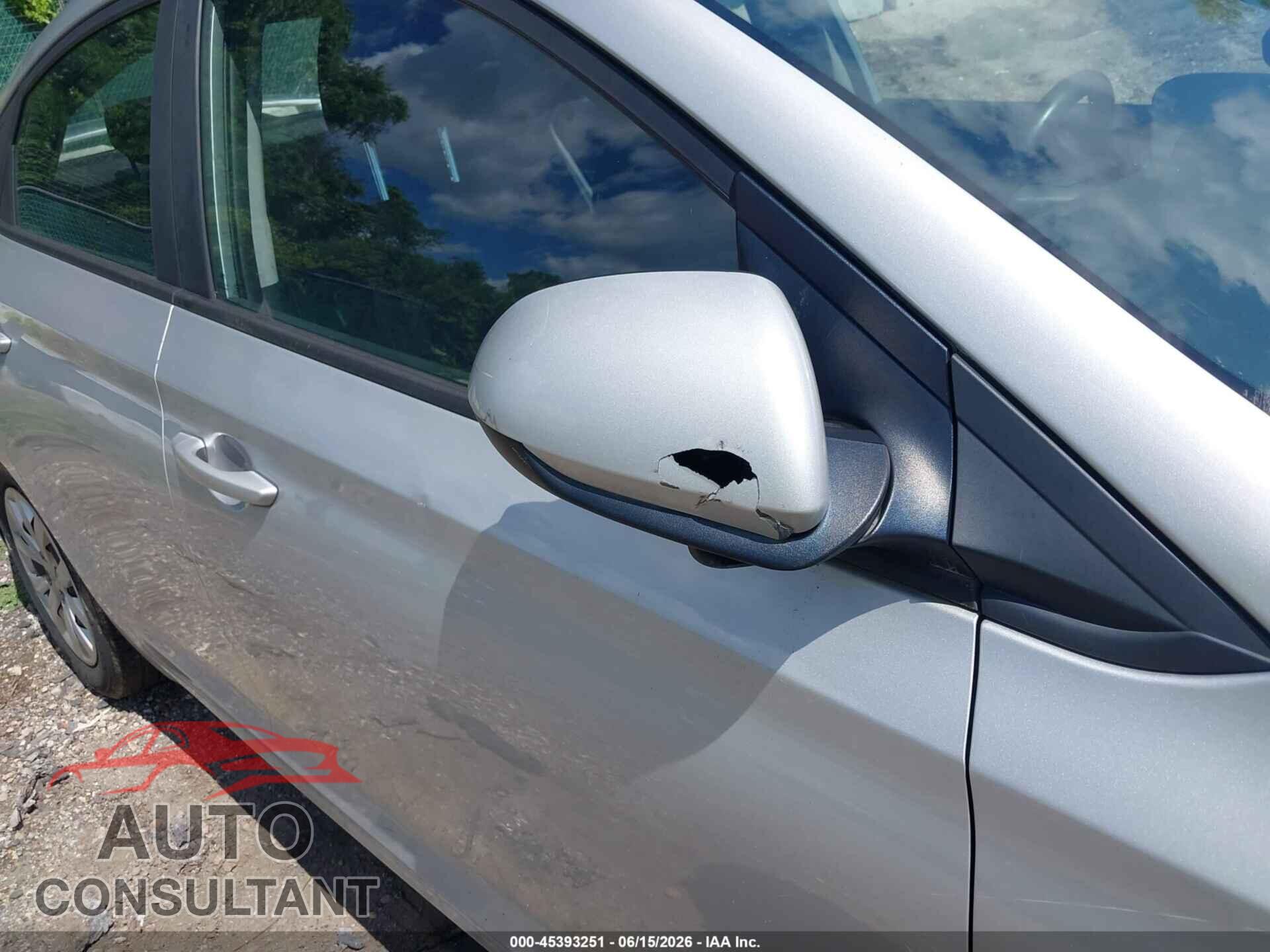 HYUNDAI ACCENT 2018 - 3KPC24A35JE012242
